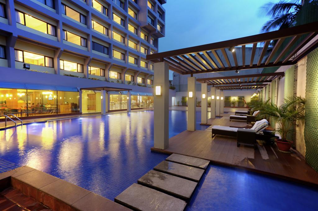 Dolphin Hotel Visakhapatnam Exterior foto