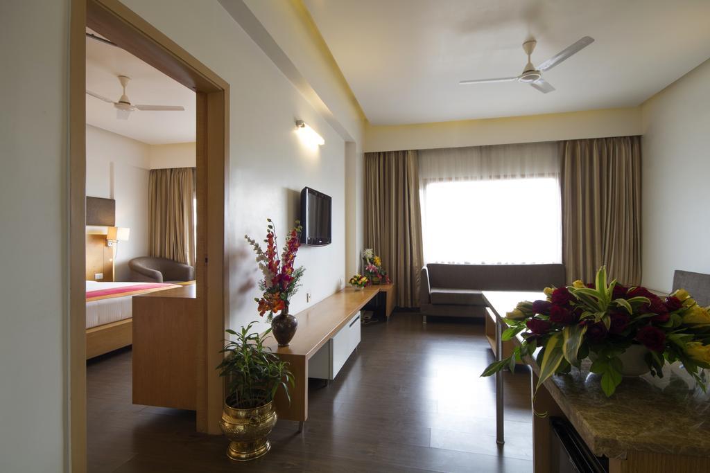 Dolphin Hotel Visakhapatnam Quarto foto